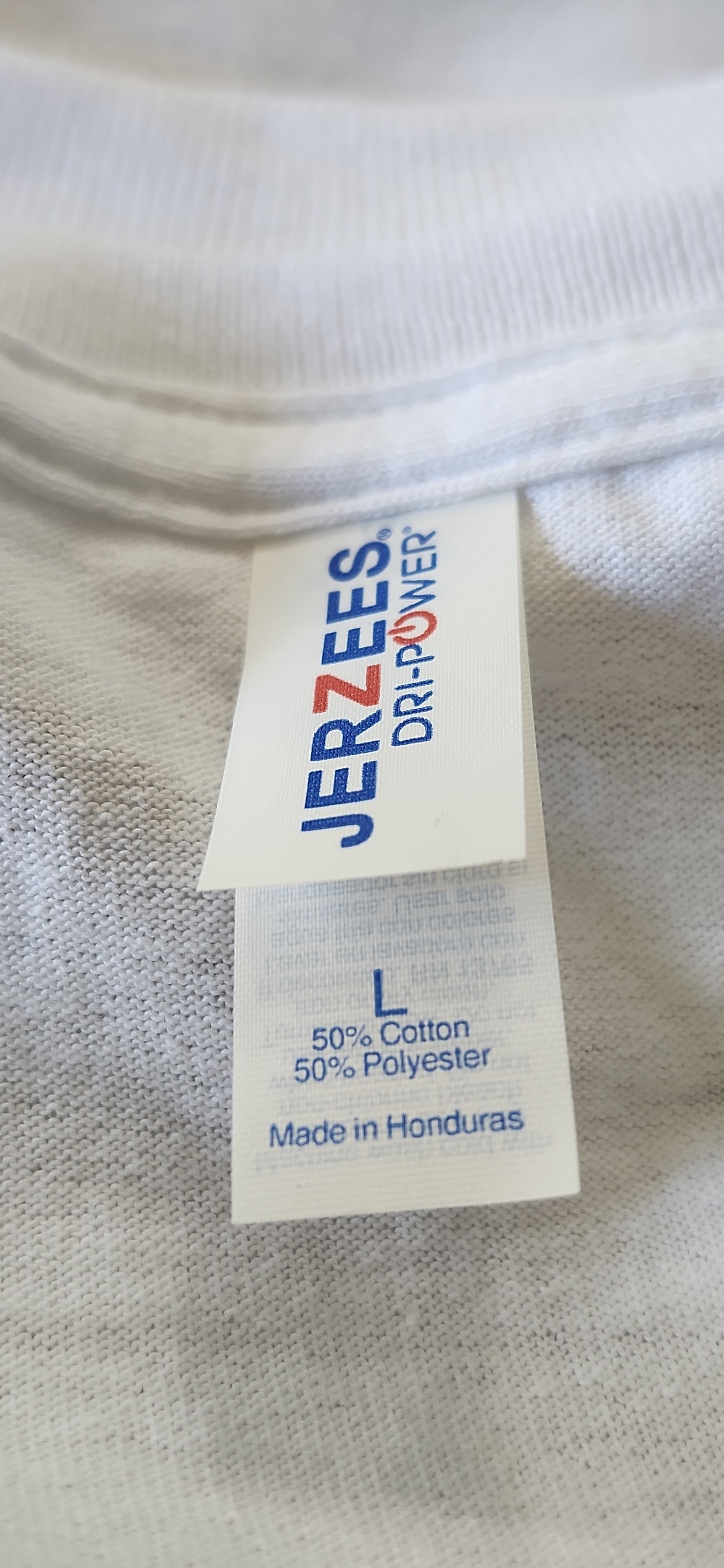 Aint 'no' Quitting 🔥 Adult Unisex Graphic Tee - Large - White www.justsaynpromos.com